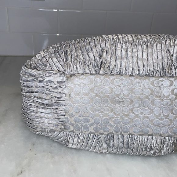 Coach Maggie Madison Signature Pleated Hobo Bag RARE - Picture 7 of 16